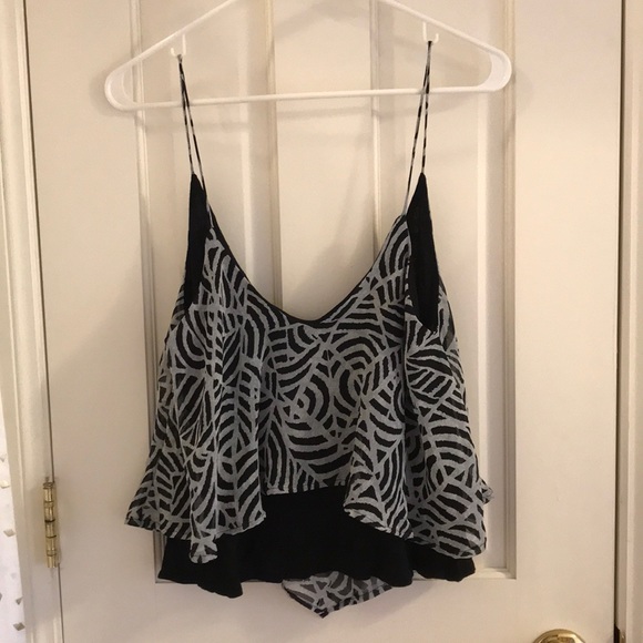 Fun flowy black & white sparkle & fads brand top - Picture 1 of 4